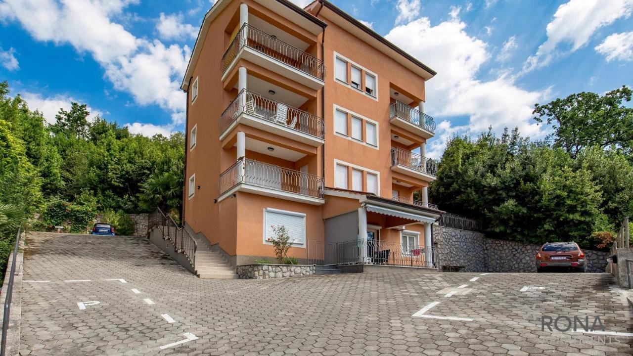 Ičići Rona Spacious Apartment With A Panoramic View מראה חיצוני תמונה