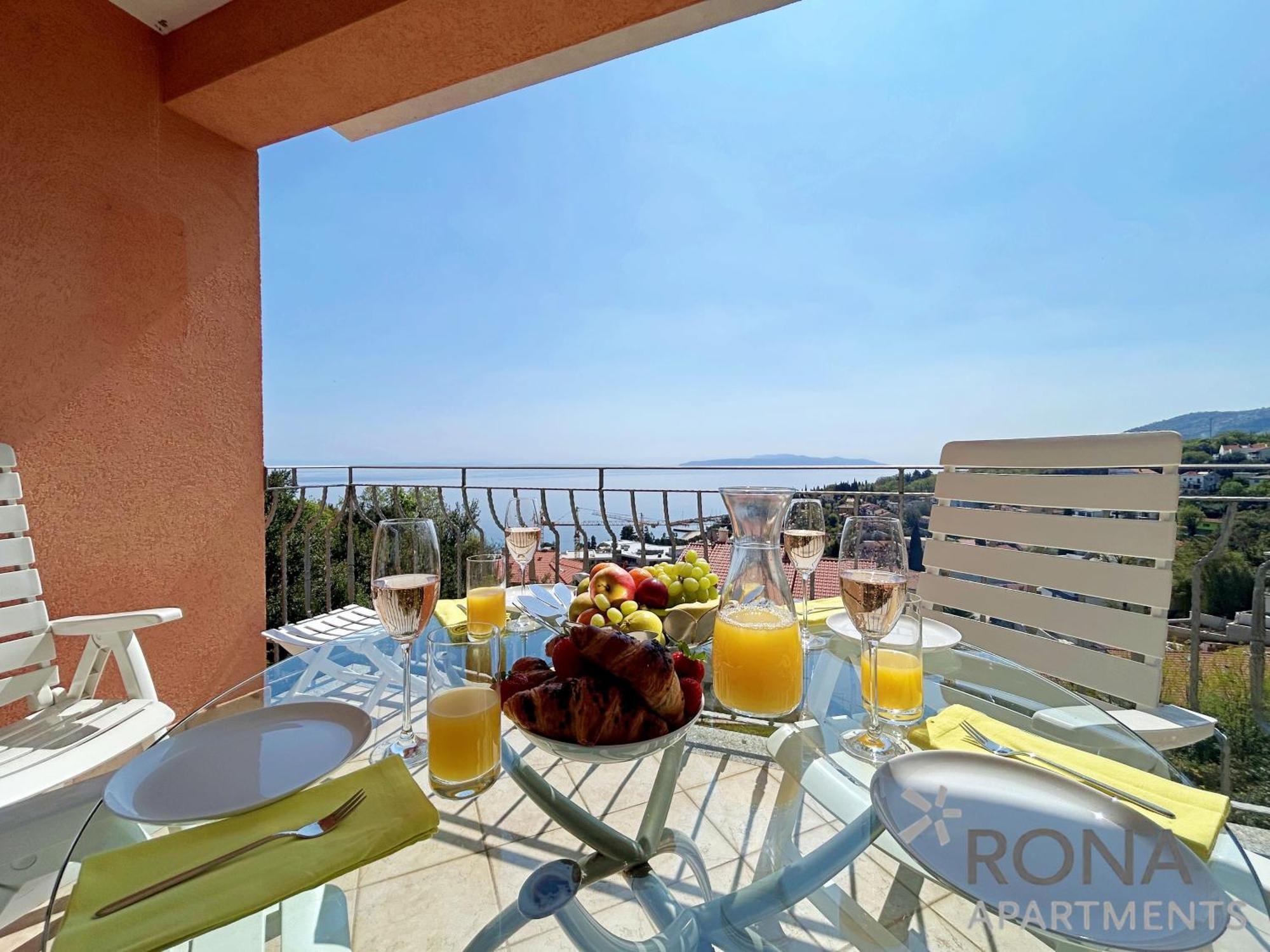 Ičići Rona Spacious Apartment With A Panoramic View מראה חיצוני תמונה